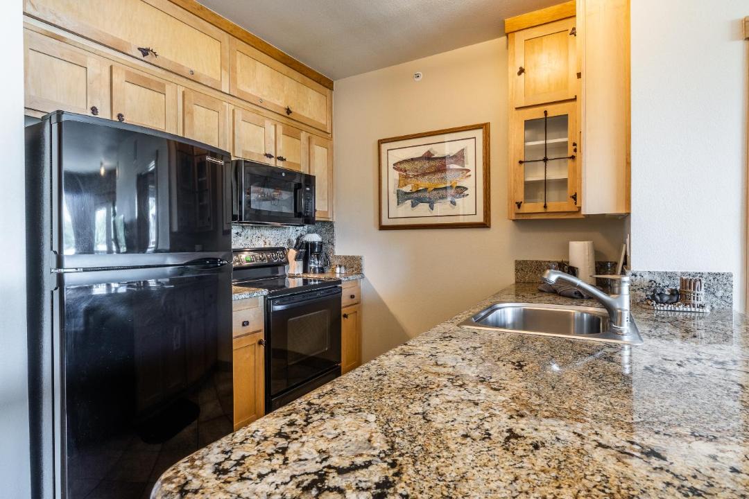 Photo of Kitchen in Mammoth Lakes