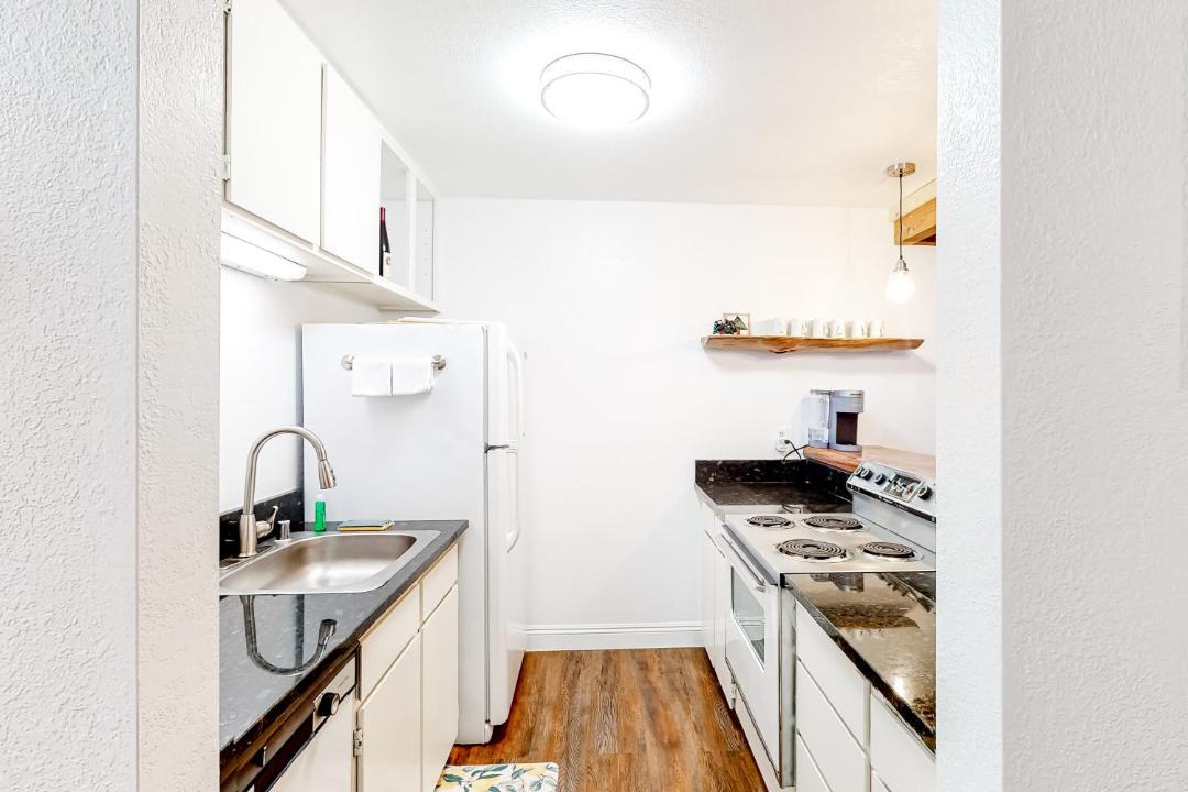 Photo of Kitchen in Shaver Lake