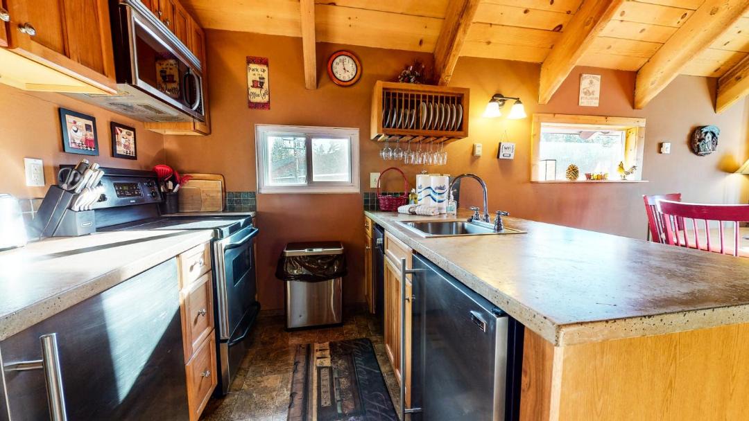 Photo of Kitchen in Mammoth Lakes