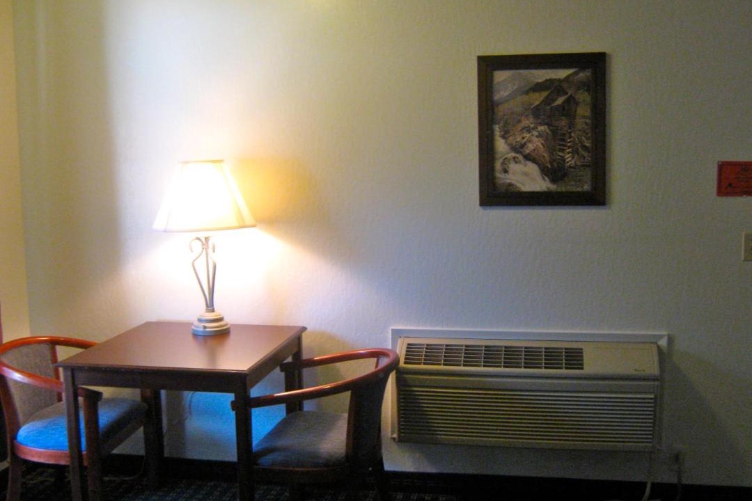 Photo of Others in Jamestown