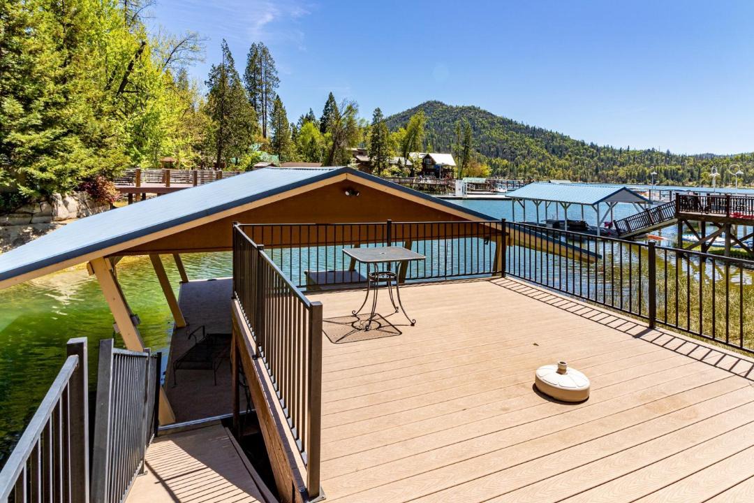 Photo of Others in Bass Lake