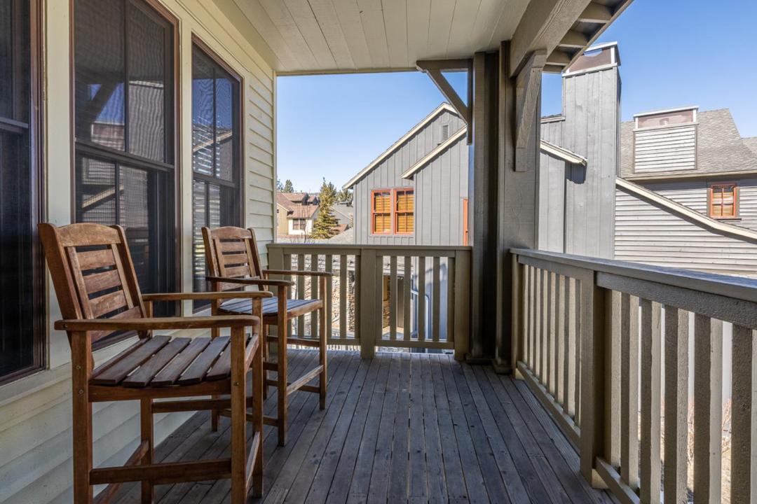 Photo of Patio Balcony in Mammoth Lakes