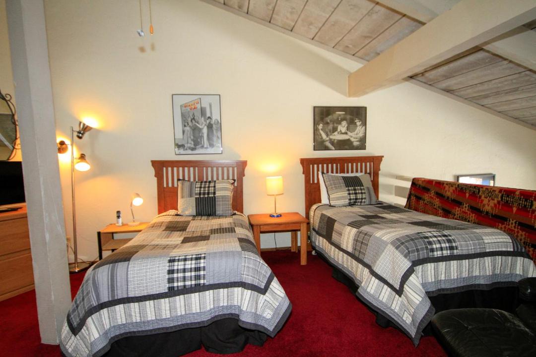 Photo of Bedroom in Mammoth Lakes