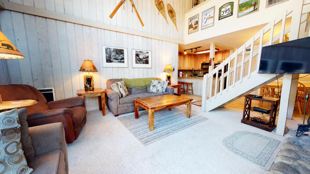 Photo of Livingroom in Mammoth Lakes