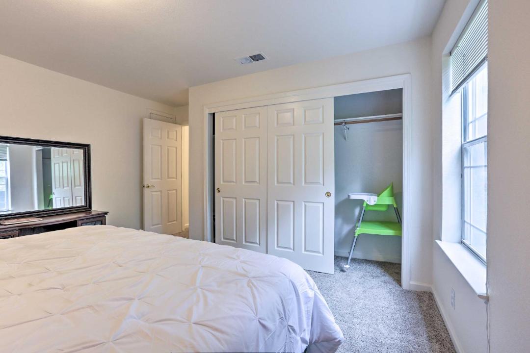 Photo of Bedroom in Applegate