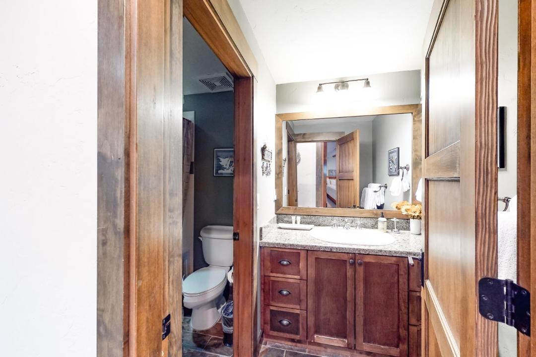 Photo of Bathroom in Woodwinds