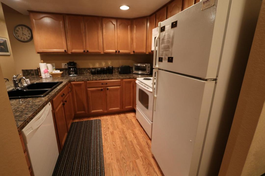 Photo of Kitchen in Sierra Holiday