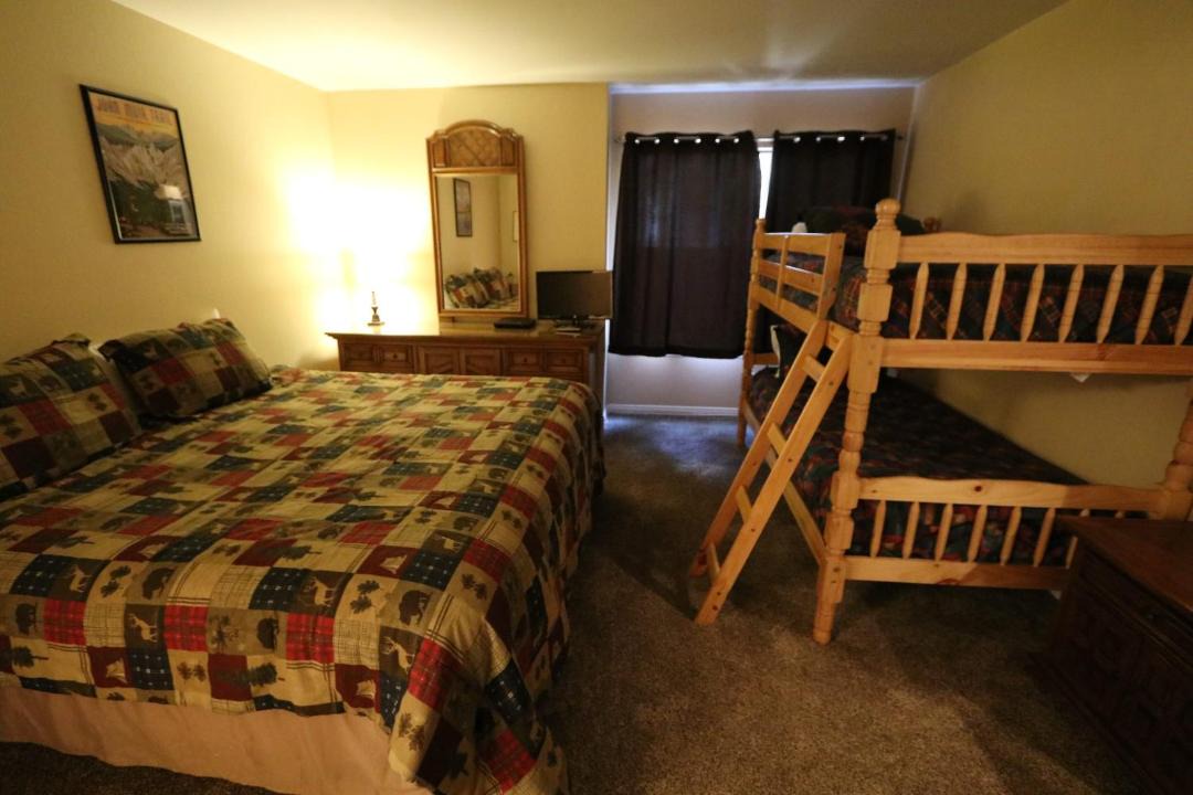 Photo of Bedroom in Sierra Holiday