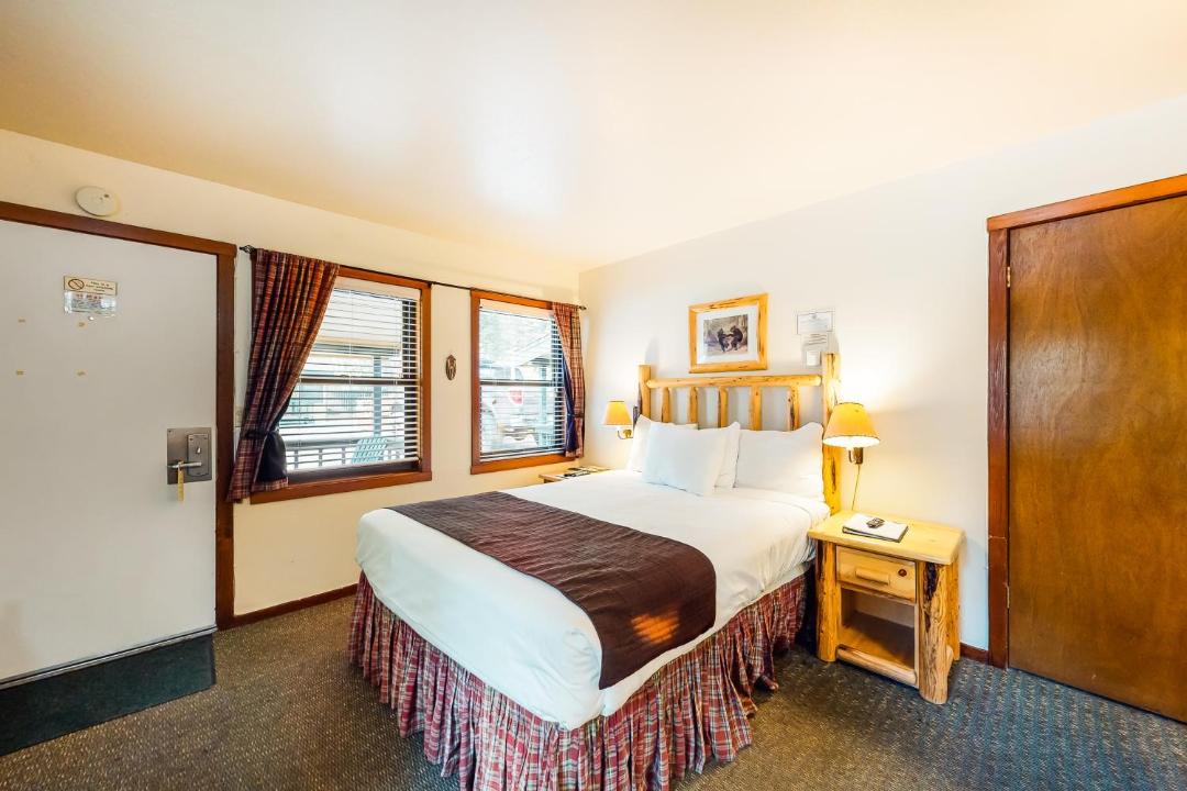 Photo of Others in Tahoe Vista