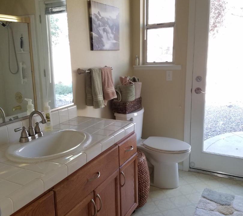 Photo of Bathroom in Yosemite Lakes