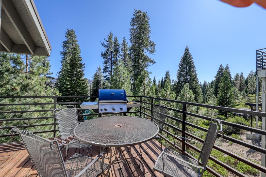 Photo of Patio Balcony in Lakeshore