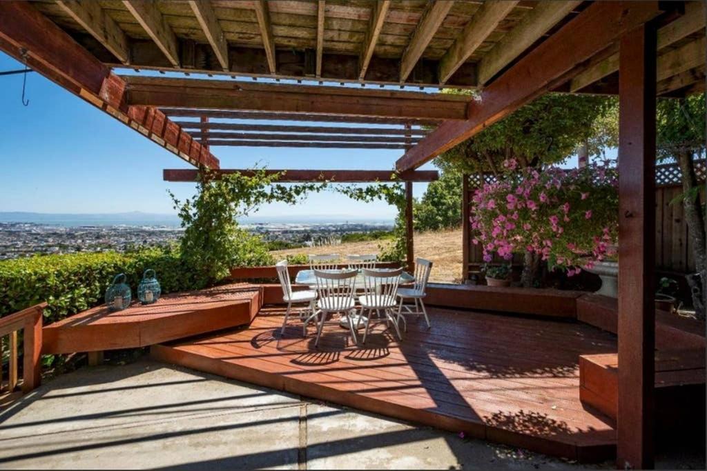 Photo of Patio Balcony in San Bruno