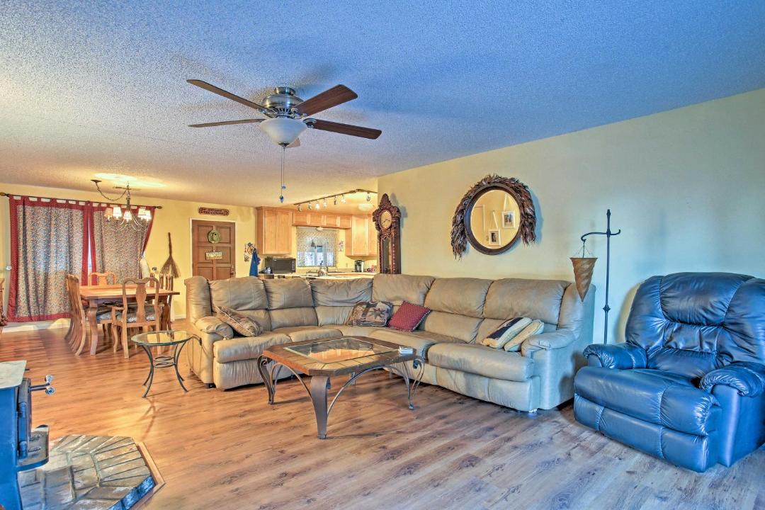 Photo of Livingroom in Wishon