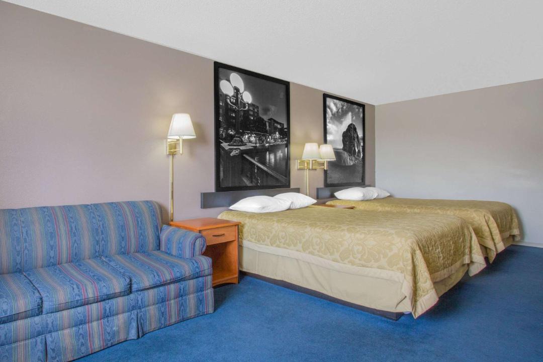Photo of Bedroom in Winnemucca