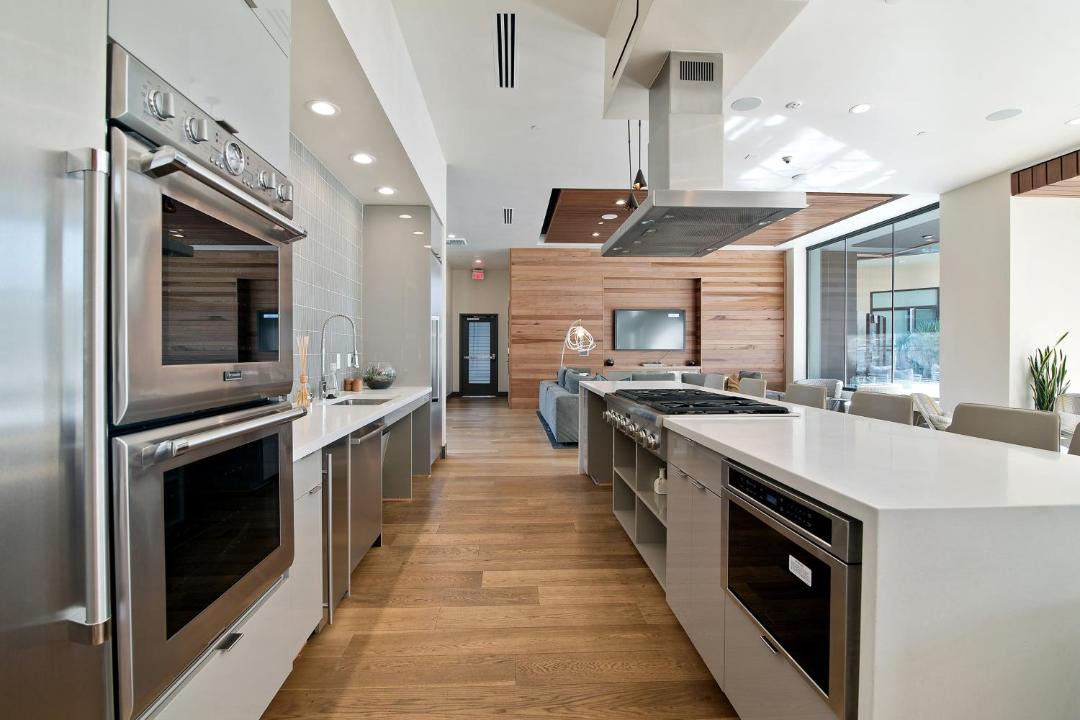 Photo of Kitchen in Shoreline West