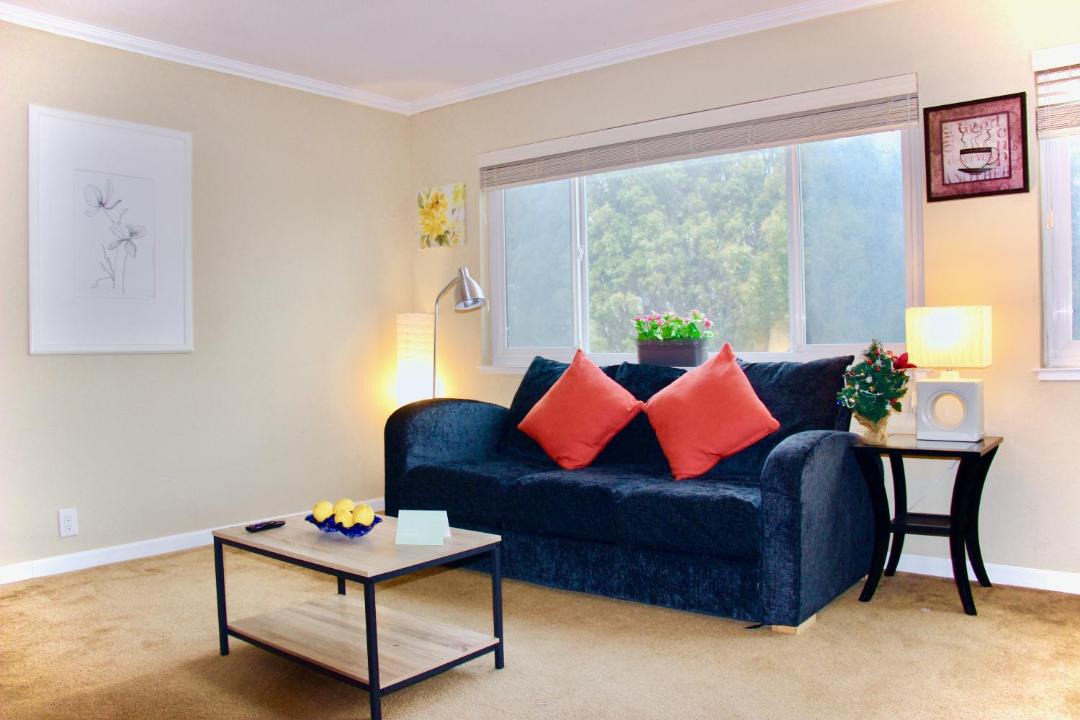 Photo of Livingroom in San Bruno