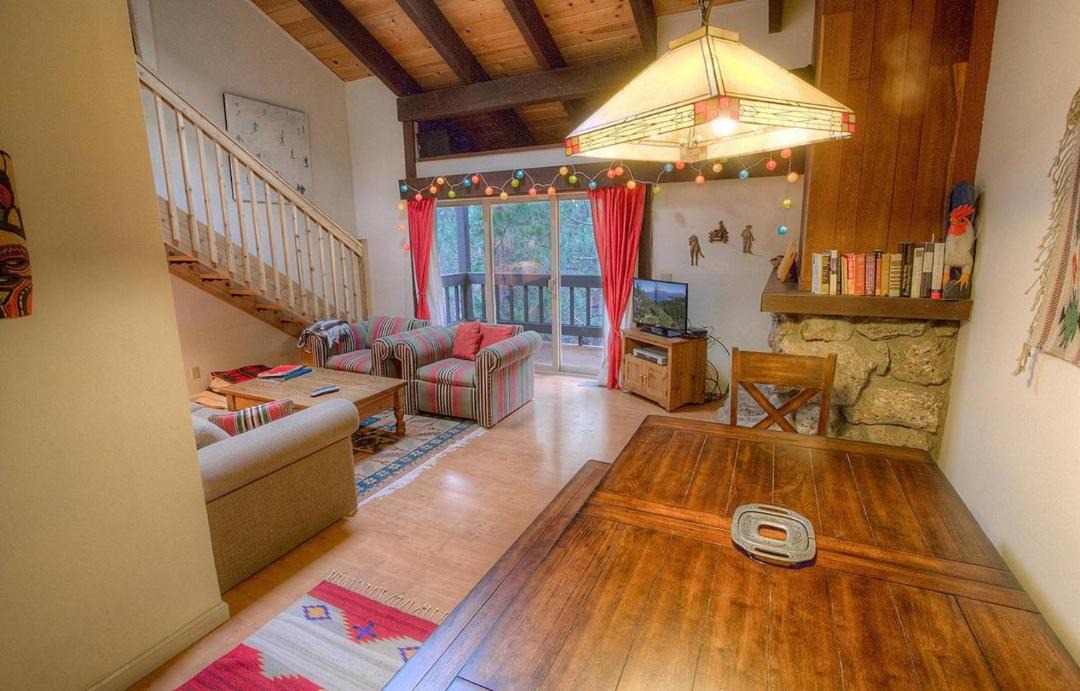 Photo of Livingroom in Dollar Point