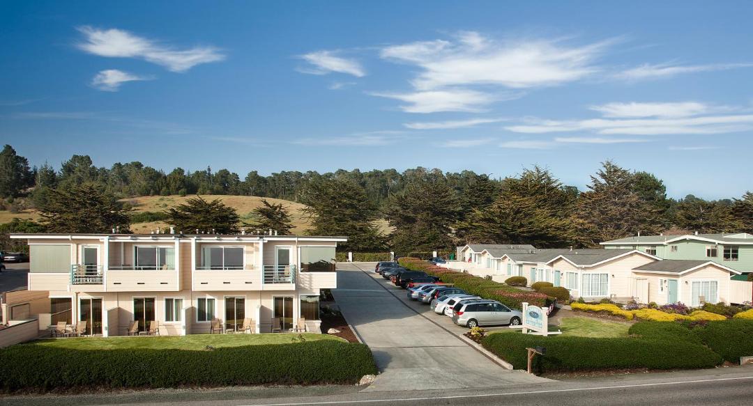 Photo of Others in San Simeon