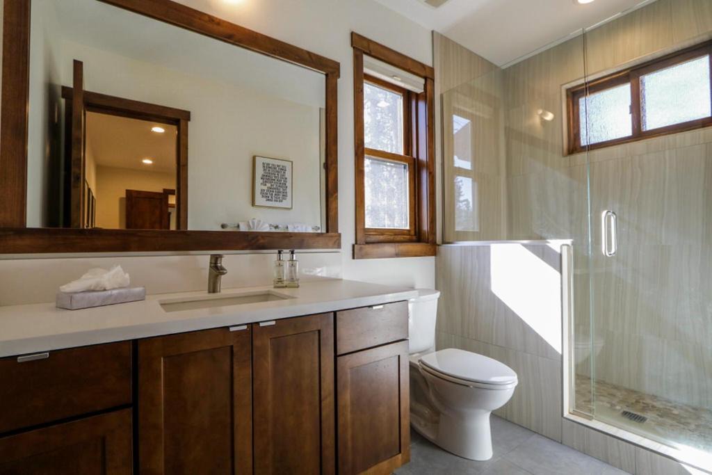 Photo of Bathroom in Stonegate