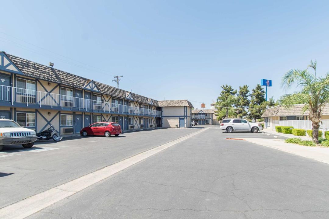 Photo of Others in Kingsburg