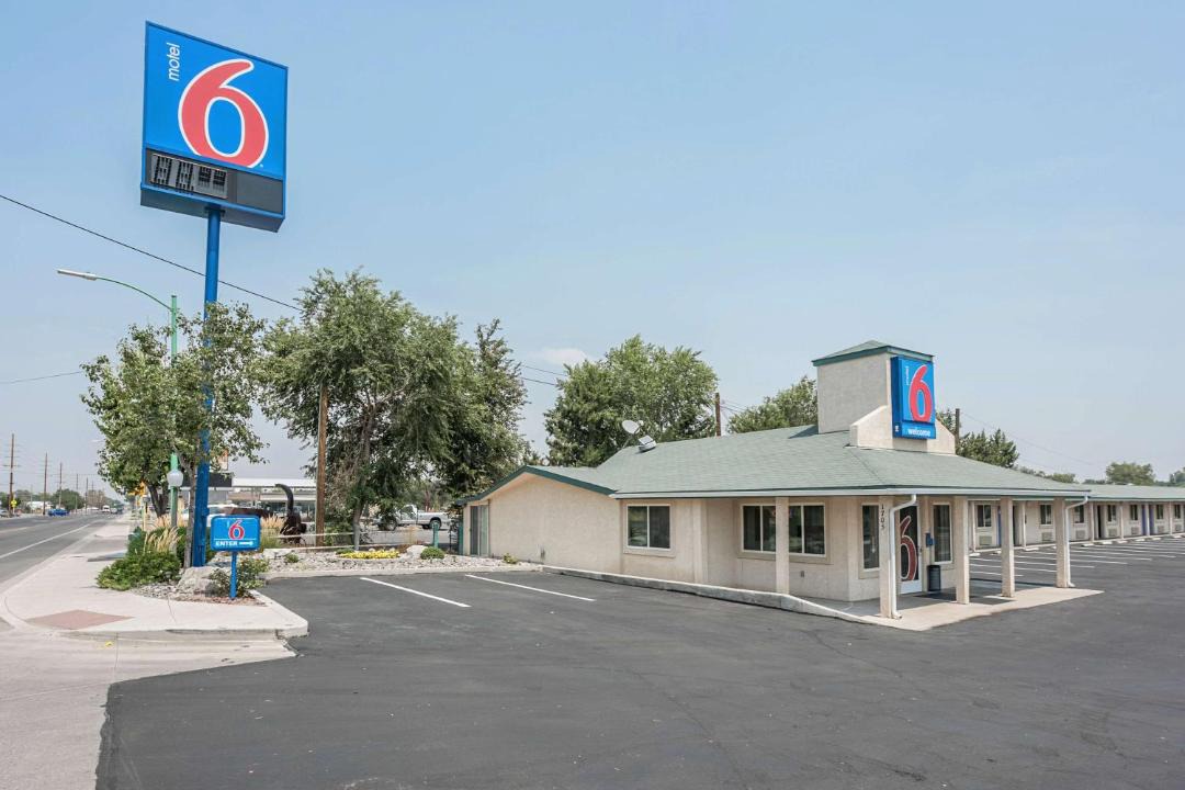 Photo of Others in Fallon