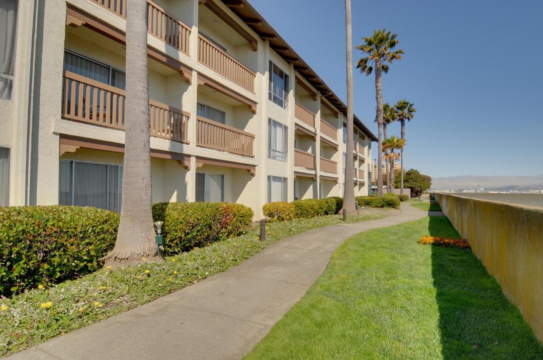 Photo of Others in Burlingame