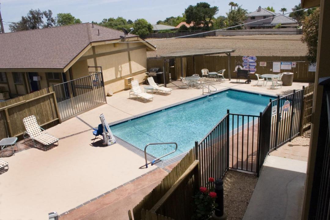 Photo of Patio Balcony in King City