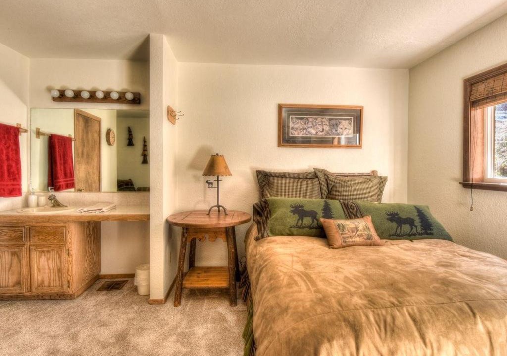 Photo of Bedroom in Incline Village