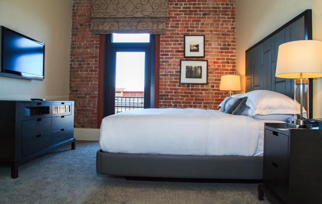 Photo of Bedroom in Fisherman's Wharf