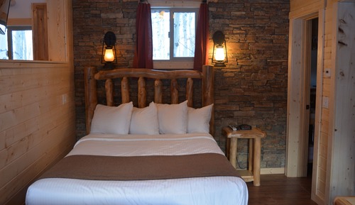 Family Cabin (Bishop)
