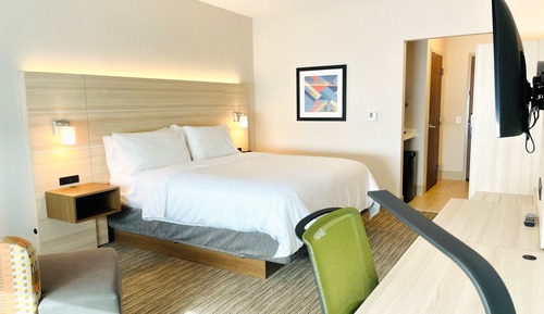 Room (Specialty)
