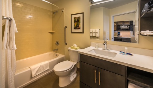Studio Suite, 2 Queen Beds (Full Kitchen)