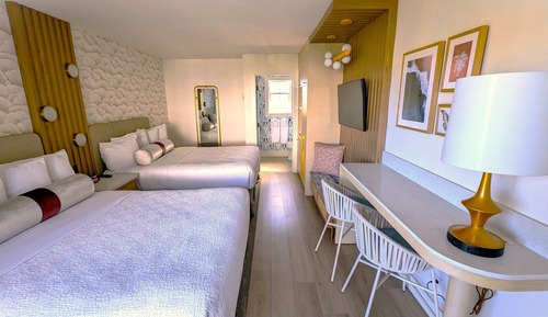 Standard Room, 2 Queen Beds, Non Smoking