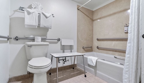 Standard Room, 1 King Bed, Accessible Bathtub, Non Smoking