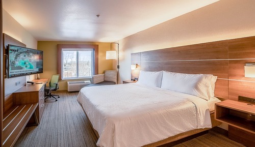 Standard Room, 1 King Bed