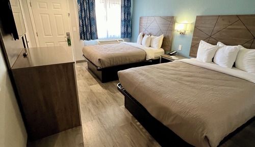 Suite, Multiple Beds, Non Smoking (Efficiency)