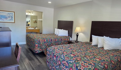 Standard Room, 2 Queen Beds