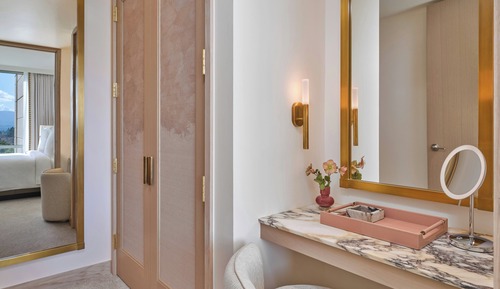 Executive Suite (Deluxe)