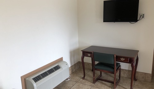 Superior Double Room, Ground Floor (2 Full Size Beds)