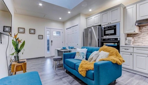 Apartment (2 Bedrooms)