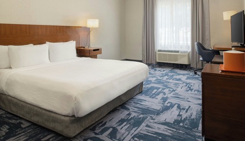 Room, 1 Queen Bed, Balcony