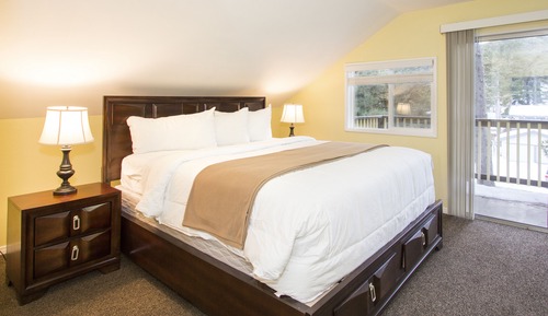 Master Suite, 2 Bedroom
