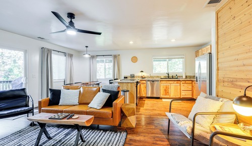 House (2 Bedrooms)