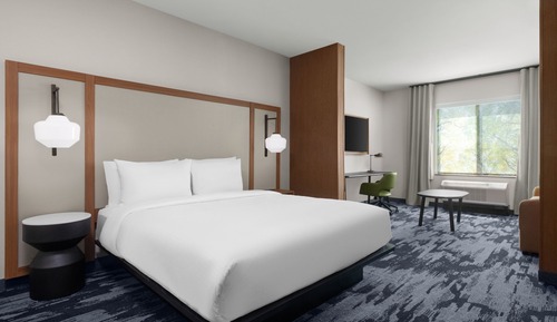 Room, 1 King Bed (Mobility/Hearing Accessible, Tub)