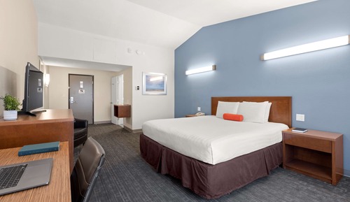 Deluxe Room, 1 King Bed