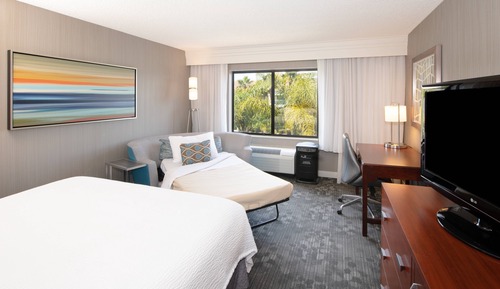 Room, 1 King Bed with Sofa bed