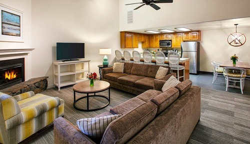 Family Suite, Multiple Beds, Kitchen, Resort View