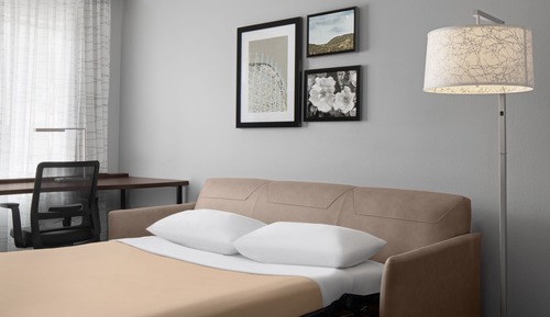 Studio, Multiple Beds