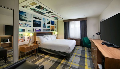 Room, 1 Queen Bed, Accessible, Bathtub (Hearing)