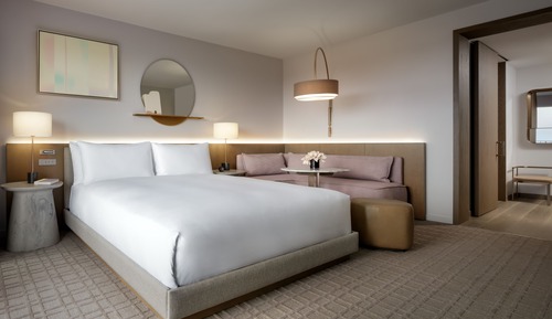 Signature Room, 1 King Bed